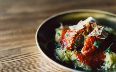 Recipe: Spaghetti Squash with Turkey Meatballs and Marinara